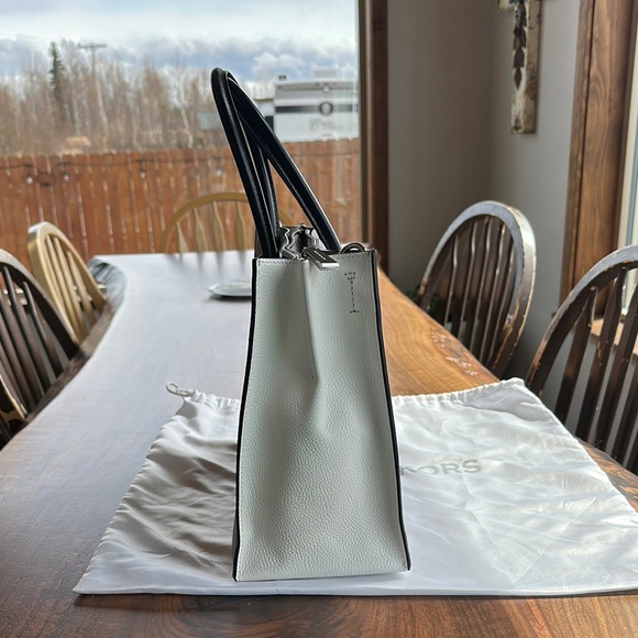 Michael Kors Gray and Black Women's Bag - Picture 6 of 8